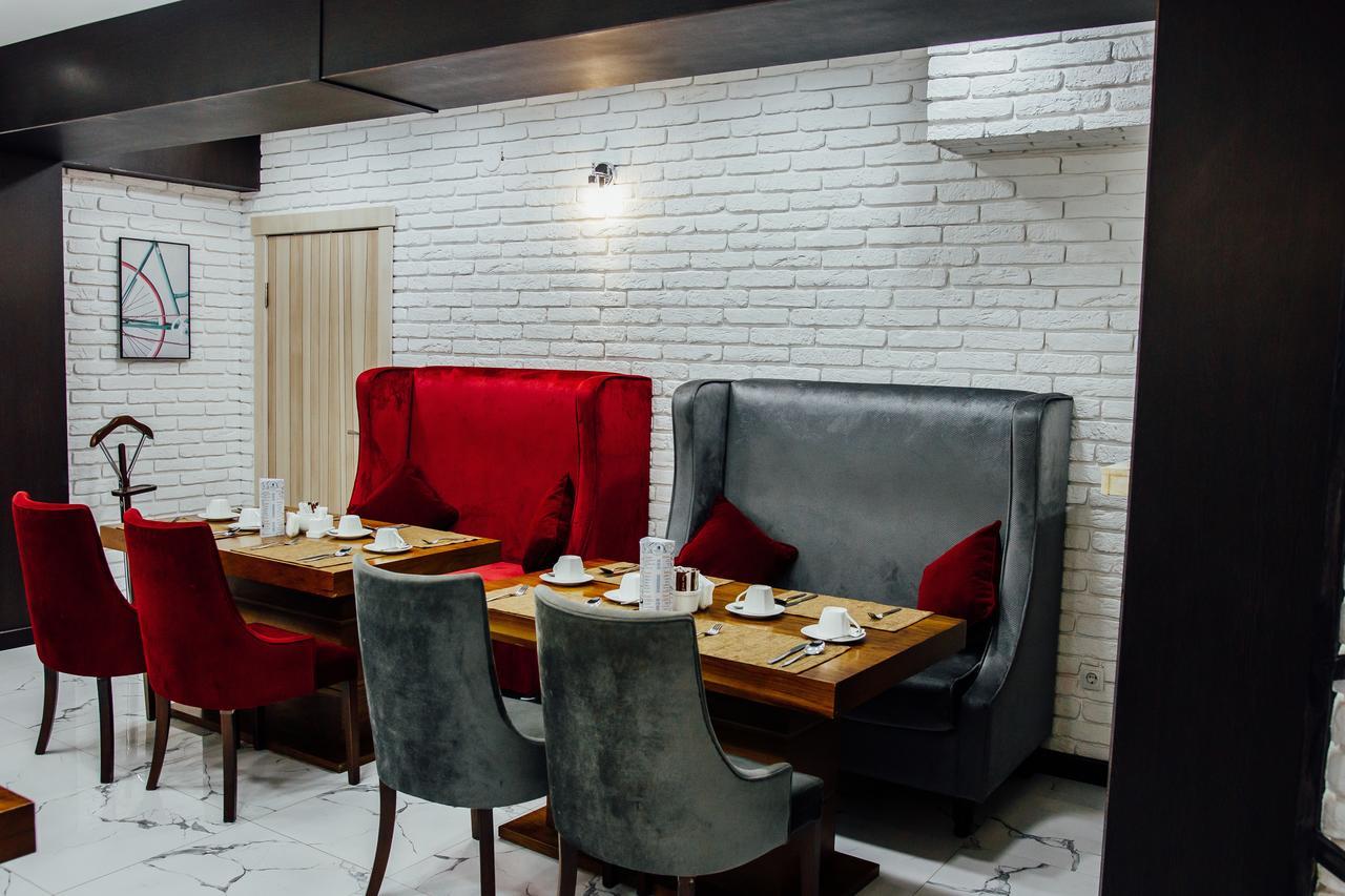 Express City Hotel Шимкент Екстер'єр фото
